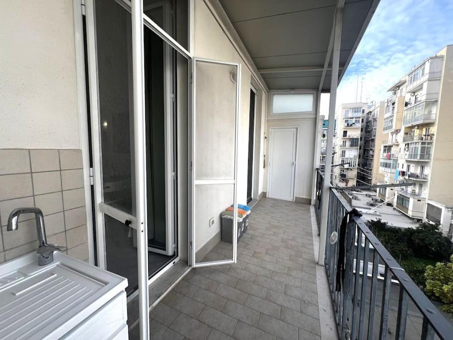 Rio House Apartment Бари Екстериор снимка
